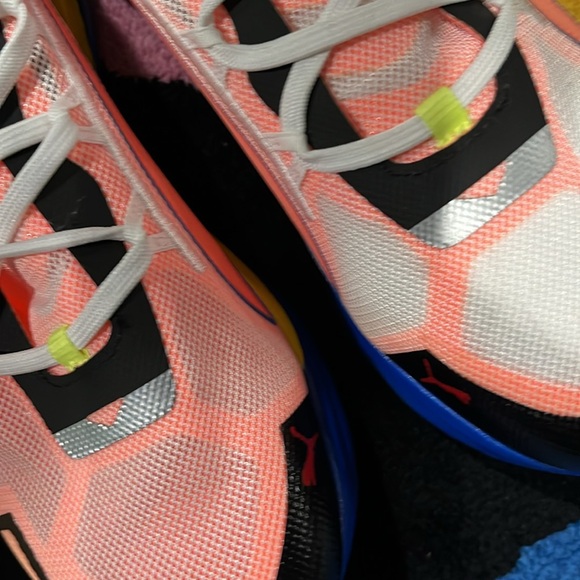 If you are a runner this one is for you brand new puma multicolour custom made - Picture 9 of 10